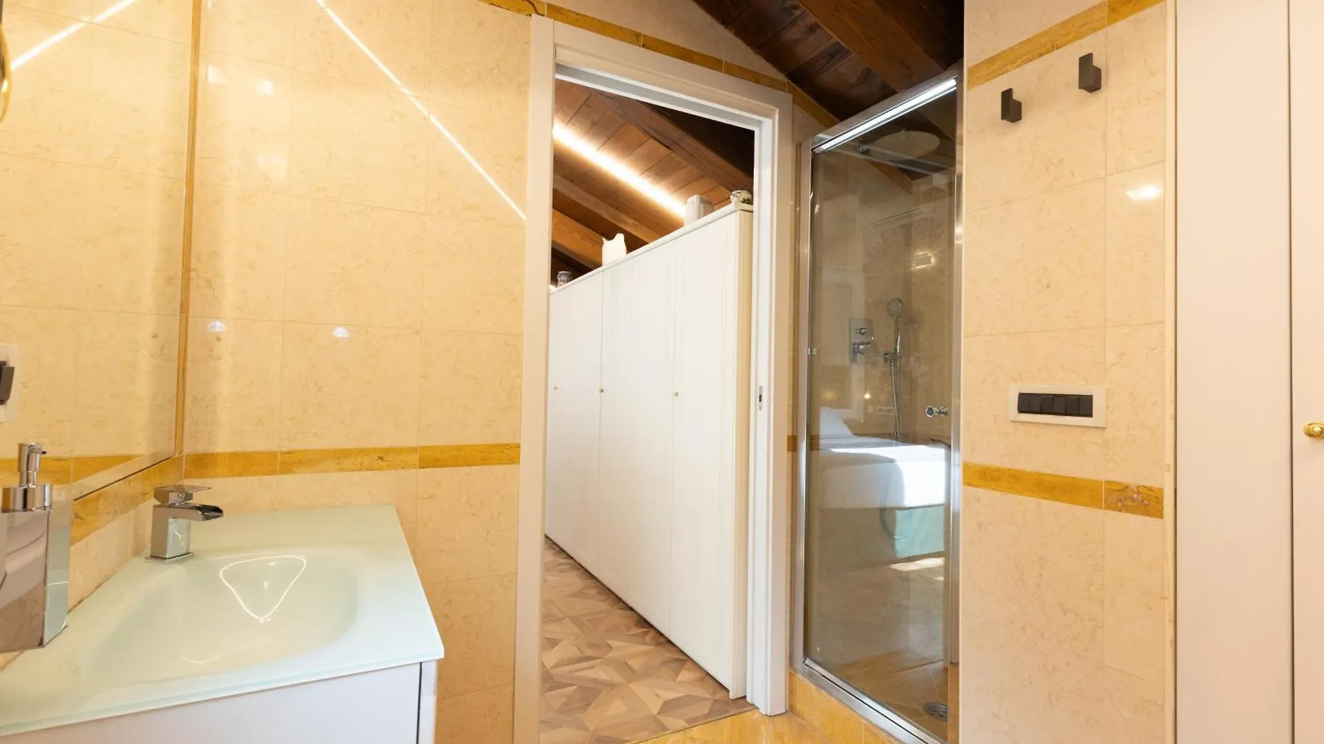 Appartement Villa Bottrigari-Bolognarooms Italie